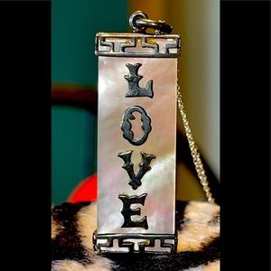 Unique & FABULOUS nicely sized Sterling Silver Mother of Pearl LOVE Pendant ❤️‍🔥